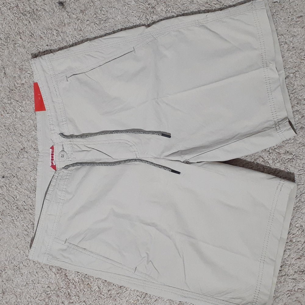 NWT Men's Union Bay Khaki Shorts - 34 - Khaki Beige